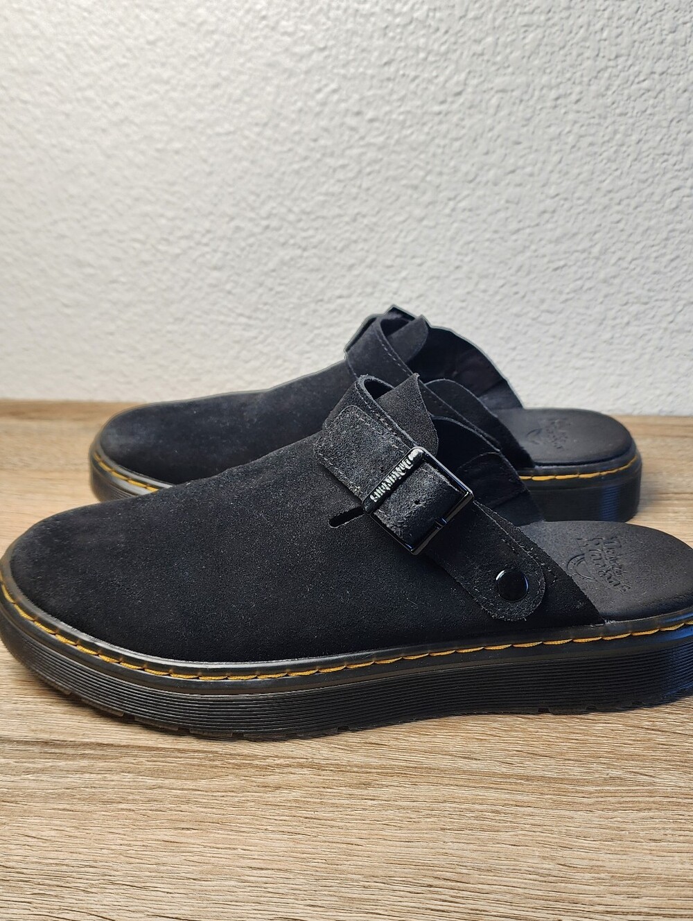 Dr. Martens Carlson Clogs Mule Slip On Black Suede Shoe Women's 11 Men's 10